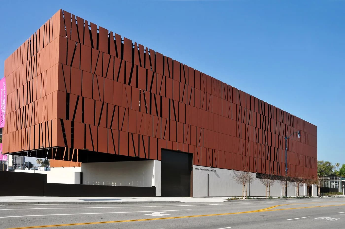 공연장: Wallis Annenberg Center for the Performing Arts - Goldsmith Theater, Beverly Hills