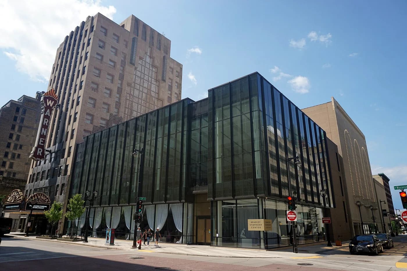 공연장: Bradley Symphony Center, Milwaukee