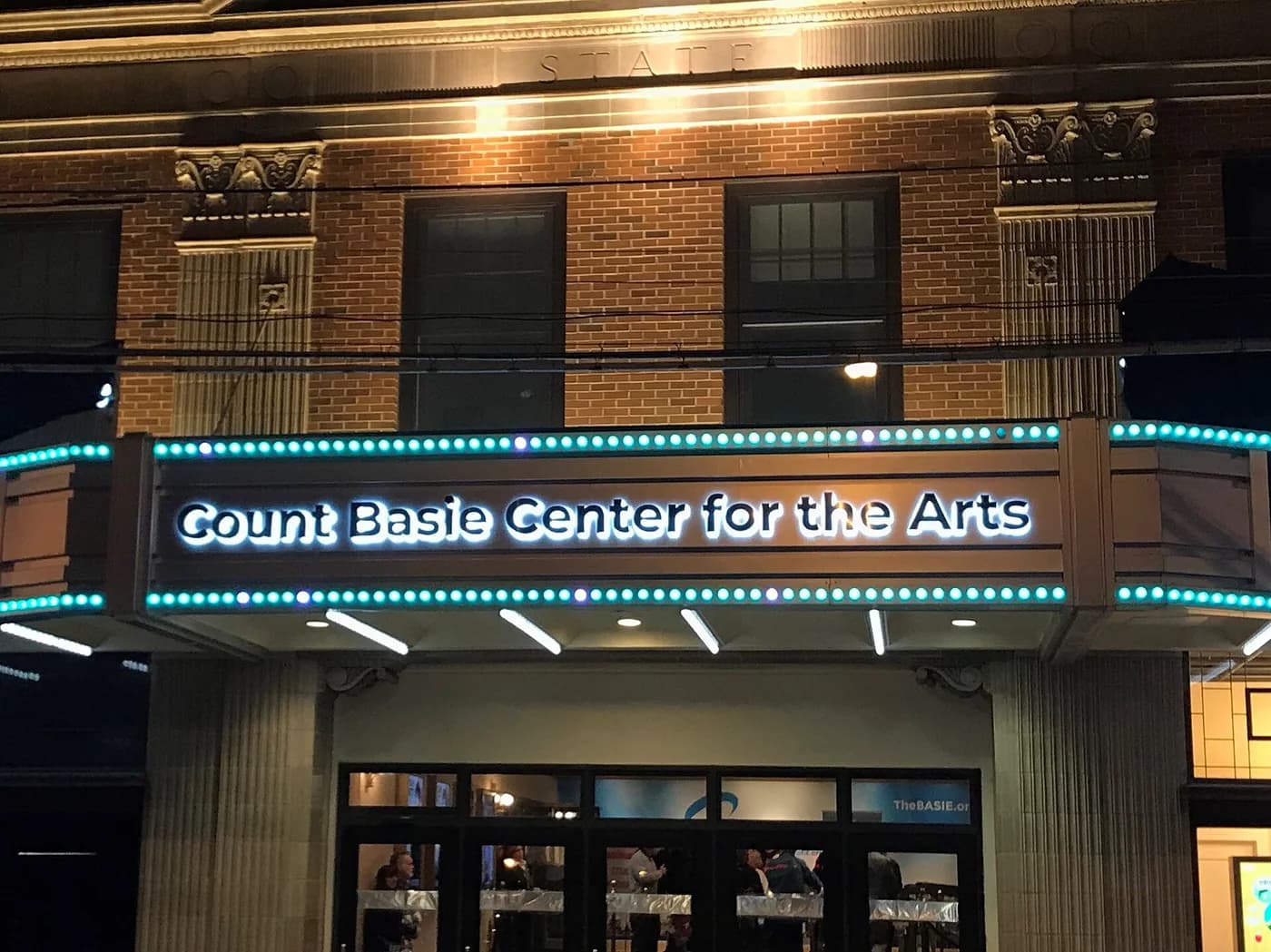Spielstätte: Hackensack Meridian Health Theatre at the Count Basie Center for the Arts, Red Bank