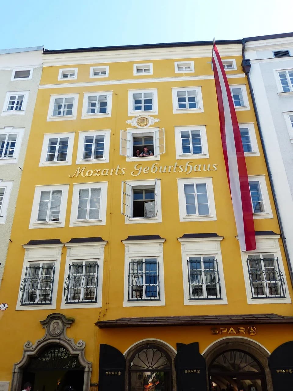 Mozart’s Birthplace · Getreidegasse