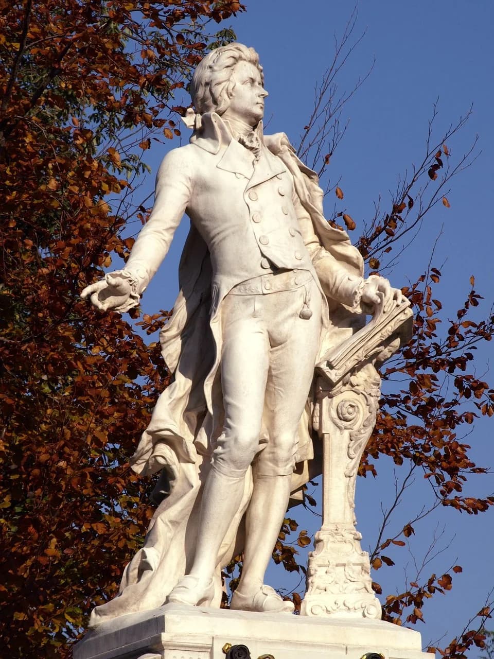 Mozart monument · Burggarten