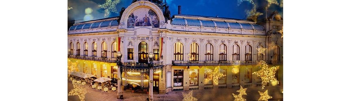 Christmas Concert & Opera with Ballet · Municipal House (Obecní dum)