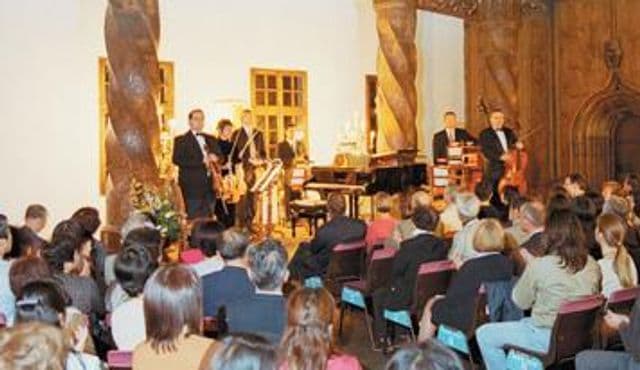Advent and Christmas Concert & Lunch: Fortress Salzburg · Festung Hohensalzburg