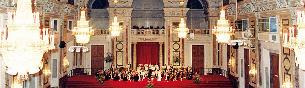 Mozart & Strauss: An evening with the Wiener Hofburg Orchester · Wiener Hofburg