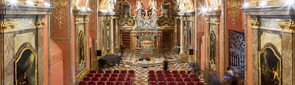 Classic Spectacular in Mirror Chapel / Klementinum · Klementinum