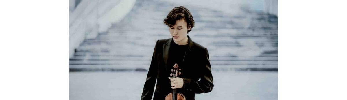 Daniel Lozakovich and Amsterdam Sinfonietta: Tchaikovsky and Mozart · Concertgebouw